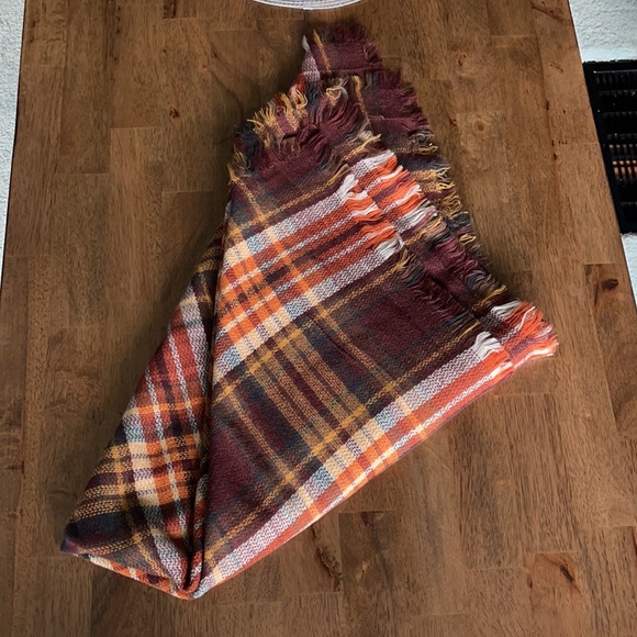 Jackson Rowe Blanket Scarf - Picture 2 of 2